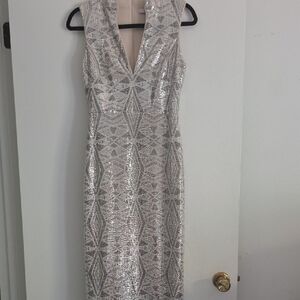 Badgley Mischka Silver Geometric Sequin Dress